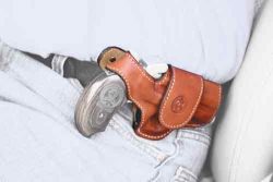 BOND ARMS DRIVING HOLSTER RH - THUMBSNAP LEATHER TAN